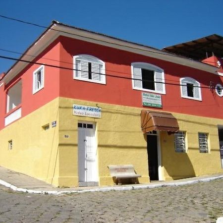 Hotel Sao Joao Delfim Moreira Exterior foto